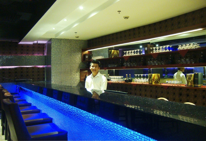 Imagen de los interiores del Hotel A25 Luxury. Foto 14