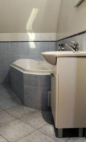 Imagen de la habitación del Hotel A3. Foto 8