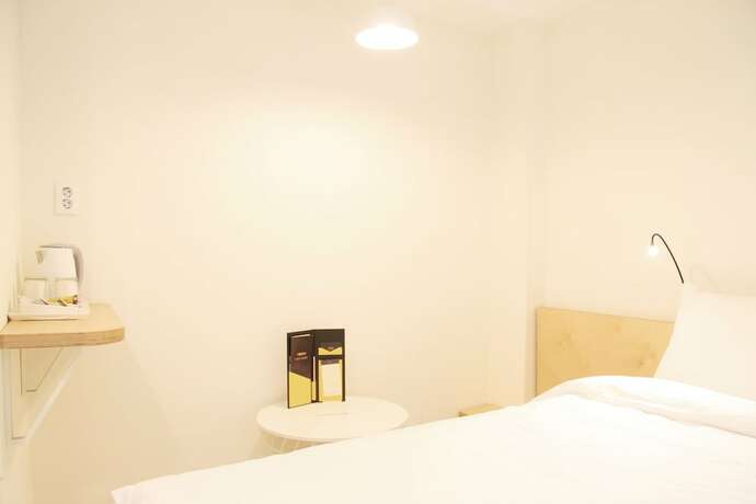 Imagen de la habitación del Hotel A314. Foto 10