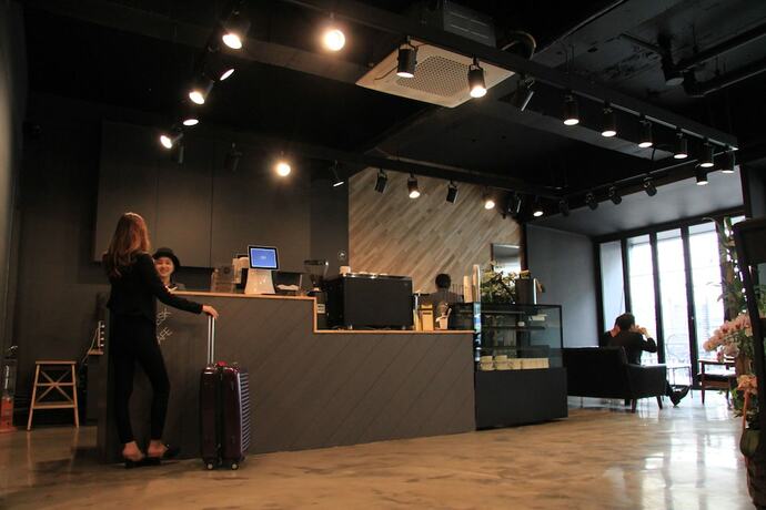 Imagen de los interiores del Hotel A314. Foto 20