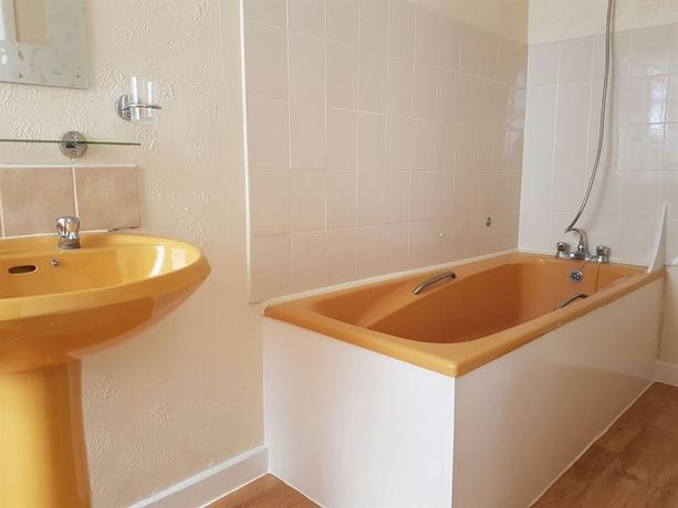 Imagen de la habitación del Hotel AA Central. Foto 7