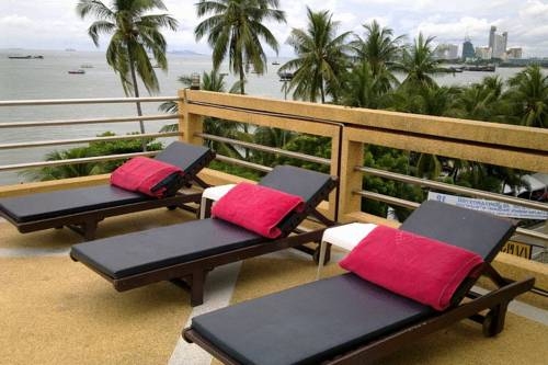 Imagen general del Hotel AA Hotel Pattaya. Foto 18