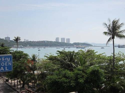 Imagen general del Hotel AA Hotel Pattaya. Foto 30