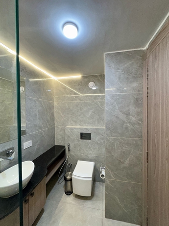 Imagen de la habitación del Hotel AASHRAYA VRINDAVAN. Foto 7
