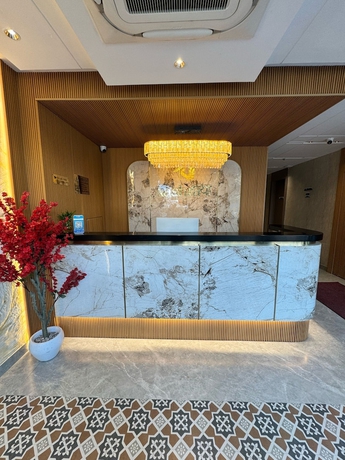 Imagen de los interiores del Hotel AASHRAYA VRINDAVAN. Foto 14