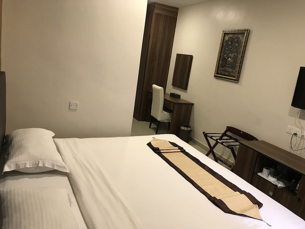 Imagen de la habitación del Hotel AB Inn. Foto 15