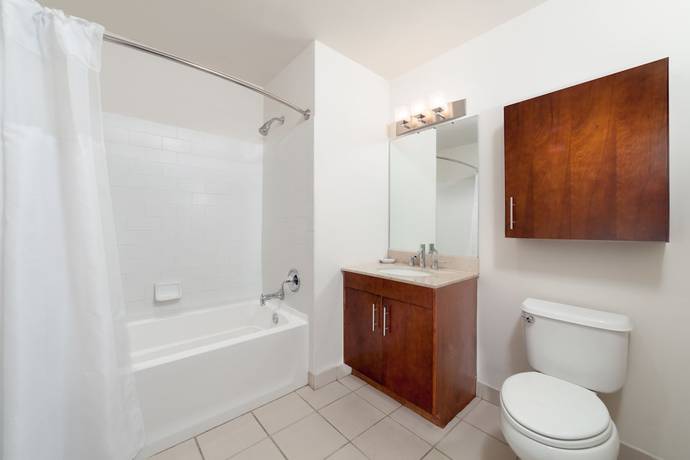 Imagen de la habitación del Hotel ABA Furnished Apartments Monaco. Foto 3