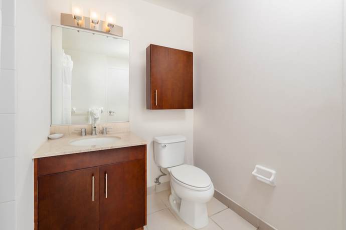Imagen de la habitación del Hotel ABA Furnished Apartments Monaco. Foto 4