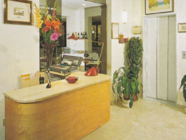 Imagen general del Hotel ABAY. Foto 4