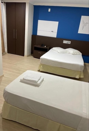Imagen de la habitación del Hotel ABBAS HOTEL. Foto 5
