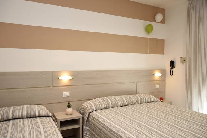 Imagen de la habitación del Hotel ABC, Cervia. Foto 3