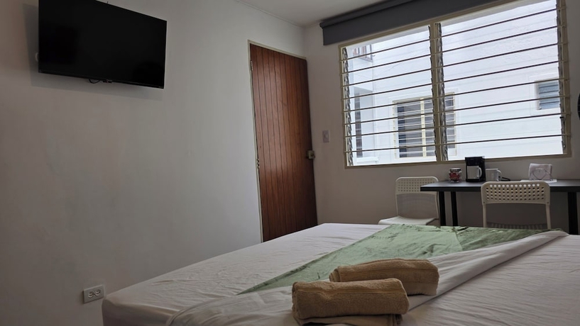 Imagen de la habitación del Hotel ABC-53. Foto 13