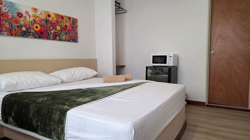 Imagen de la habitación del Hotel ABC-53. Foto 15