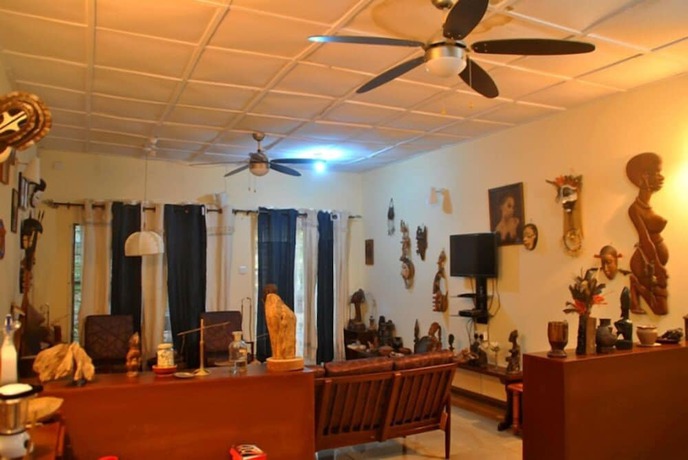 Imagen de los interiores del Hotel ABUs LTD zaria. Foto 19