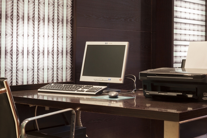 Imagen de los interiores del Hotel AC Badajoz by Marriott. Foto 13