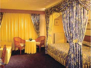 Imagen de la habitación del Hotel AC. Foto 3