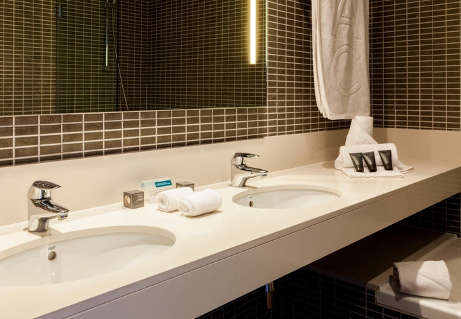 Imagen de la habitación del Hotel AC Gava Mar. Foto 5