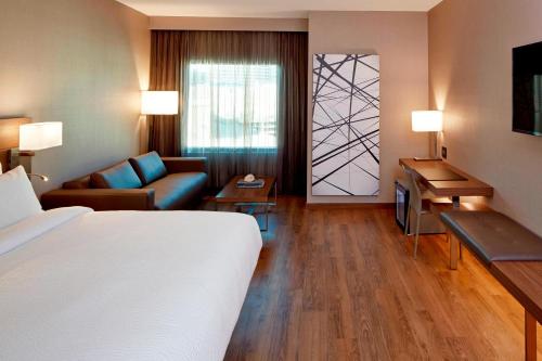Imagen de la habitación del Hotel AC Hotel Atlanta Buckhead at Phipps Plaza. Foto 16