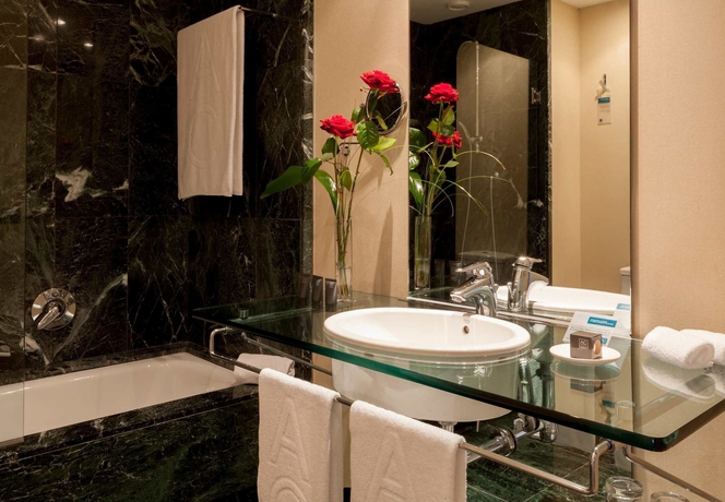 Imagen de la habitación del Hotel AC Hotel Malaga Palacio by Marriott. Foto 6
