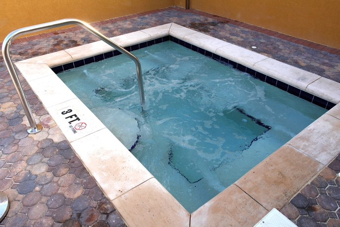 Imagen de la piscina del Hotel AC Hotel Orlando Lake Buena Vista. Foto 14