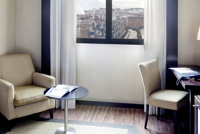 Imagen de los interiores del Hotel AC Hotel Oviedo Forum by Marriott. Foto 15