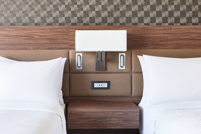 Imagen de la habitación del Hotel AC Hotel Santiago Costanera Center. Foto 8