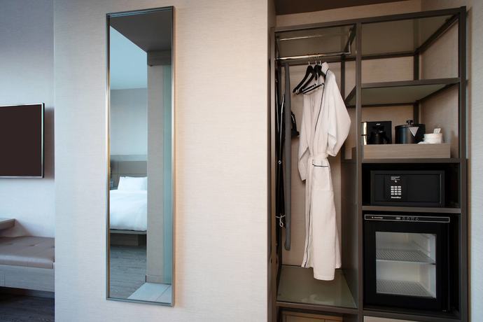 Imagen de la habitación del Hotel AC Hotel by Marriott Beverly Hills. Foto 12