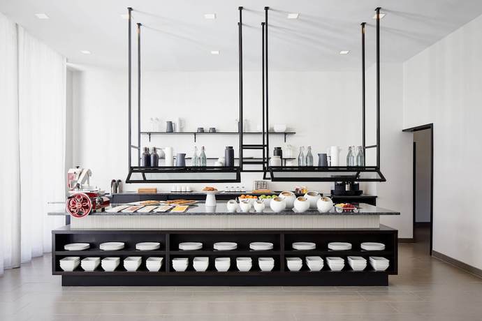Imagen del bar/restaurante del Hotel AC Hotel by Marriott Columbus Downtown. Foto 4