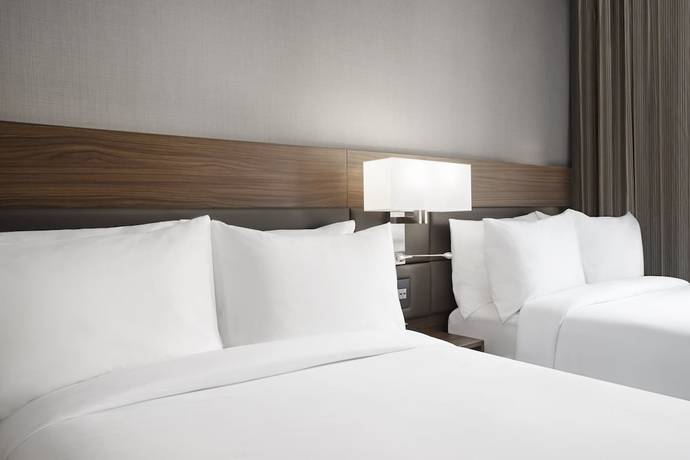 Imagen de la habitación del Hotel AC Hotel by Marriott Columbus Downtown. Foto 13