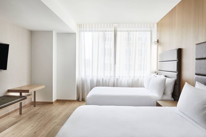 Imagen de la habitación del Hotel AC Hotel by Marriott Houston Downtown. Foto 14