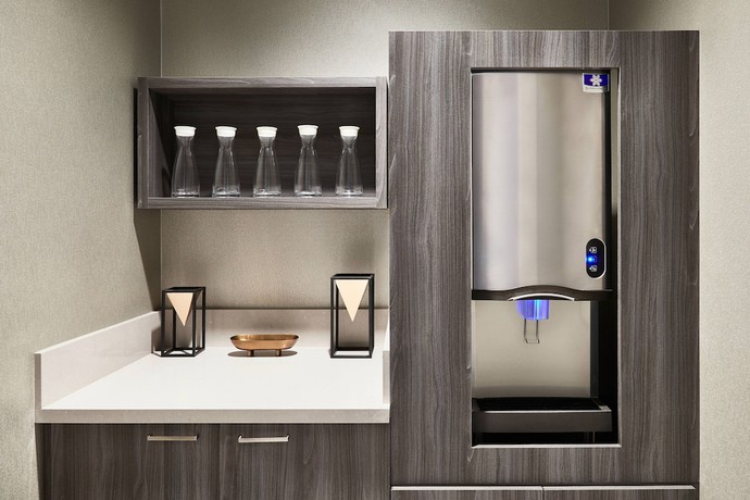 Imagen de los interiores del Hotel AC Hotel by Marriott Los Angeles South Bay. Foto 15