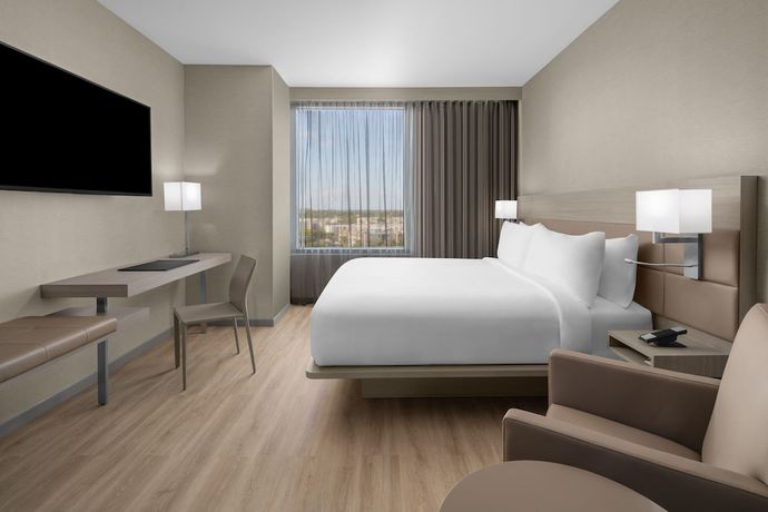 Imagen de la habitación del Hotel AC Miami Dadeland. Foto 2
