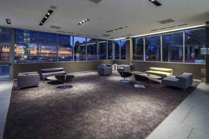 Imagen de los interiores del Hotel AC Milan Sesto. Foto 14