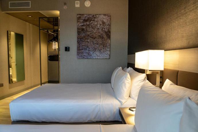 Imagen de la habitación del Hotel AC Monterrey Valle. Foto 4