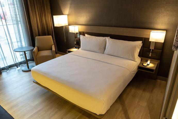 Imagen de la habitación del Hotel AC Monterrey Valle. Foto 5