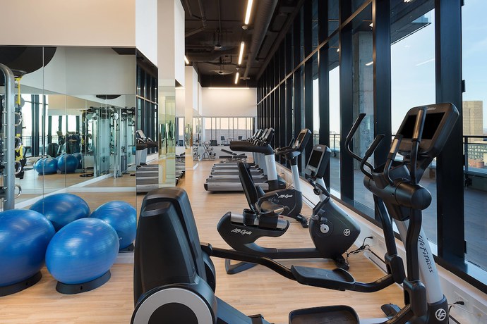 Imagen de los interiores del Hotel AC Montr&eacute;al Centre-ville. Foto 13