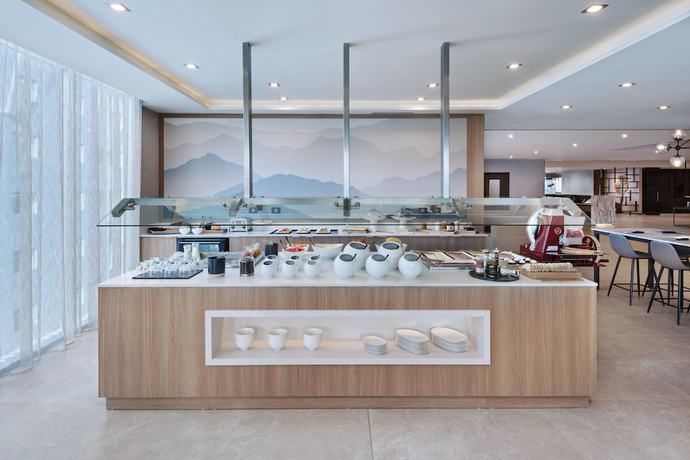 Imagen del bar/restaurante del Hotel AC San Jose Escazu. Foto 7