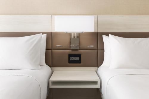 Imagen de la habitación del Hotel AC St. Petersburg. Foto 8