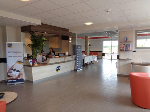 Imagen de los interiores del Hotel ACE Hôtel Chartres. Foto 19