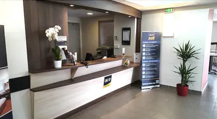 Imagen de los interiores del Hotel ACE Hôtel Paris Roissy. Foto 18