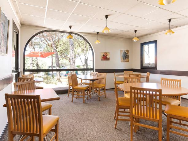 Imagen del bar/restaurante del Hotel ACE H&ocirc;tel Travel Fabr&egrave;gues - A9 Montpellier Sud. Foto 9