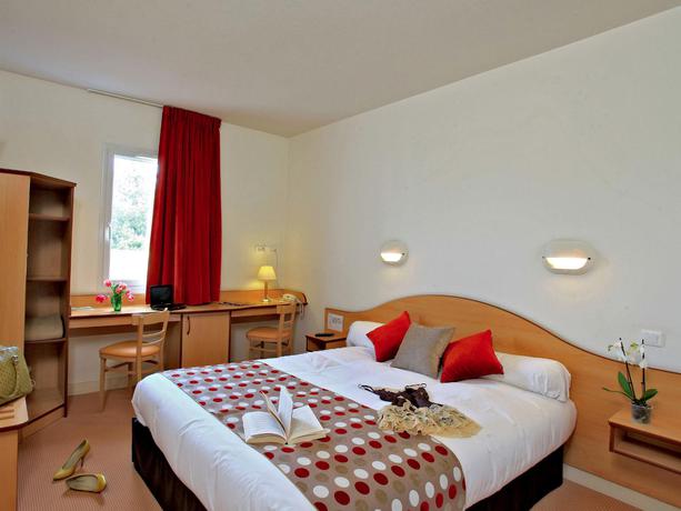 Imagen de la habitación del Hotel ACE H&ocirc;tel Vend&eacute;e Saint Hermine. Foto 5
