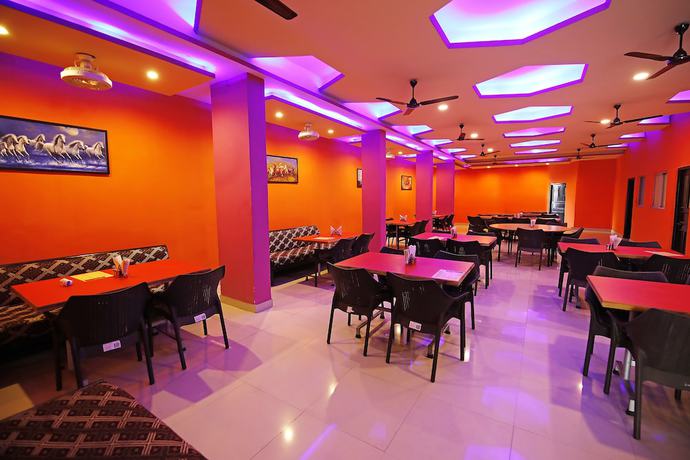 Imagen del bar/restaurante del Hotel ACE, Udaipur. Foto 4