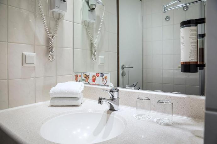 Imagen de la habitación del Hotel ACHAT Dresden Elbufer. Foto 11