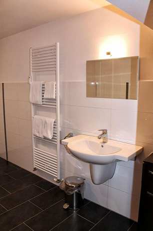 Imagen de la habitación del Hotel ACHAT Monschau. Foto 14