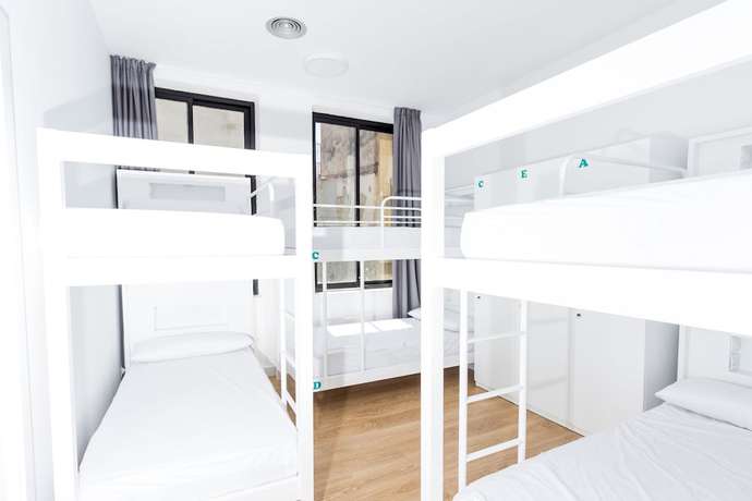 Imagen de la habitación del Hotel AD Hostel Tarragona. Foto 15