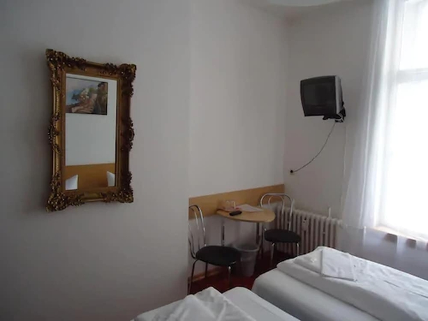 Imagen de la habitación del Hotel ADAM, Charlottenburg. Foto 18