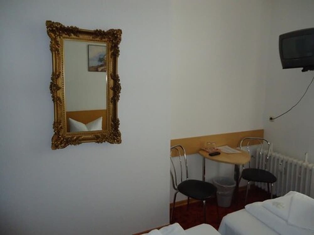 Imagen de la habitación del Hotel ADAM, Charlottenburg. Foto 19