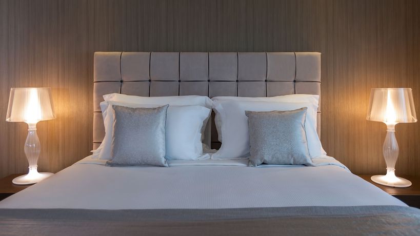 Imagen de la habitación del Hotel ADAM Suites. Foto 7