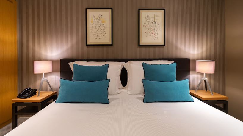 Imagen de la habitación del Hotel ADAM Suites. Foto 11